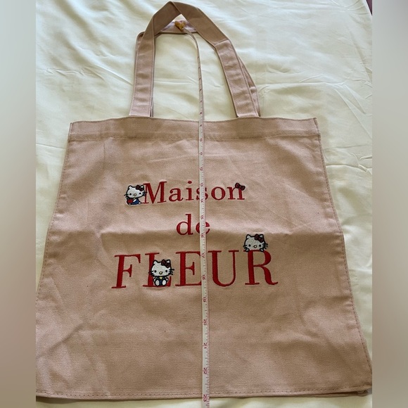Hello Kitty Maison De Fleur Canvas Tote Bag - Picture 6 of 6